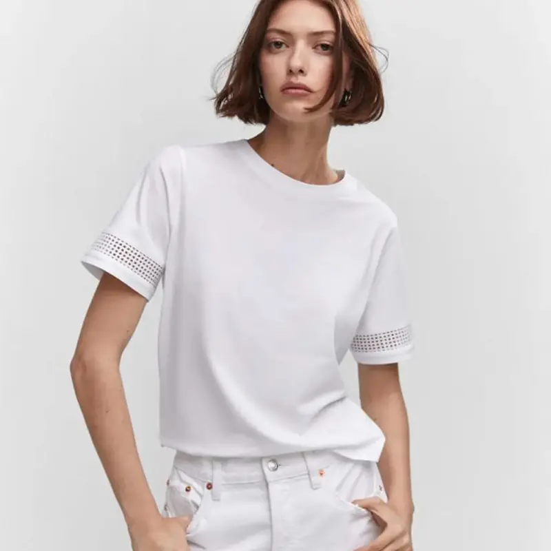 Male shoes 2022 summer breathable punching fashion casual shoes embossed wear resistant small white shoes male